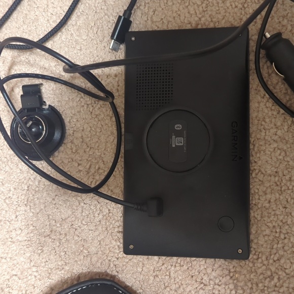 Garmin GPS - Picture 2 of 4